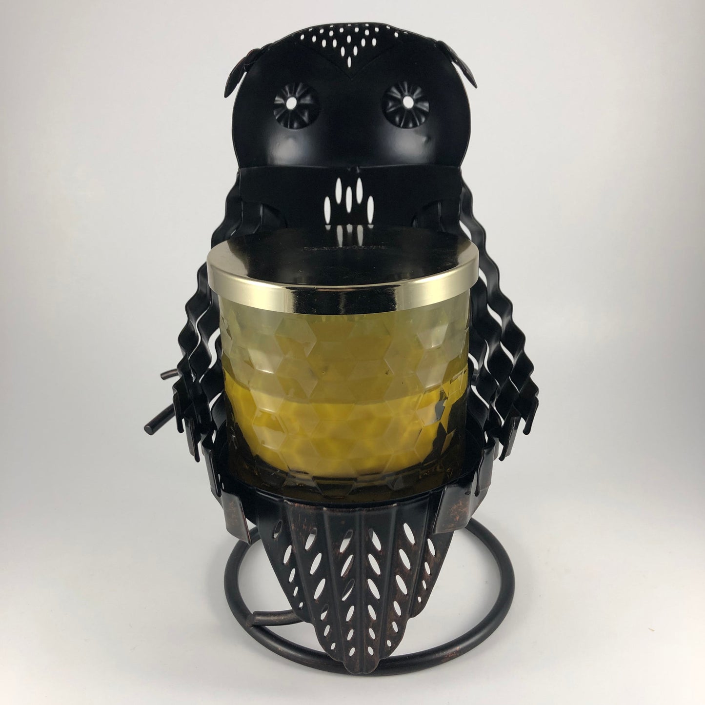 P92286 - Rustic owl potted candle holder