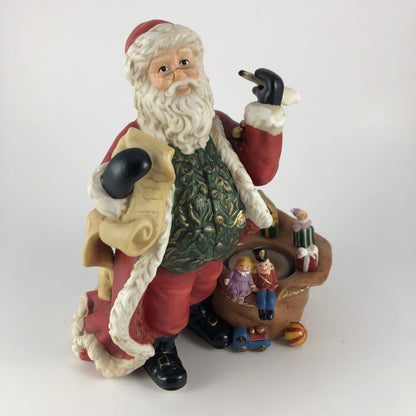 P9896 - Santa Claus with wish list