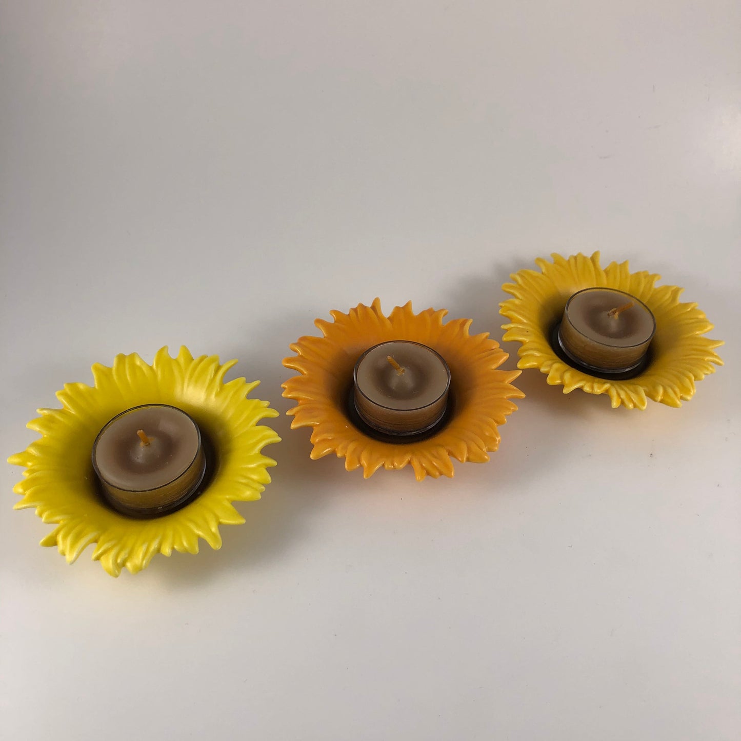 P90254 - Sunflower trio