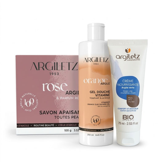 COFFRET DOUCEUR D'ARGILE DE LA MARQUE ARGILETZ INCLUANT UN SAVON EN BARRE D'ARGILE ROSE, UN GEL DE DOUCHE D'ARGILE ORANGE ET UNE CRÈME POUR LES PIEDS D'ARGILE VERTE