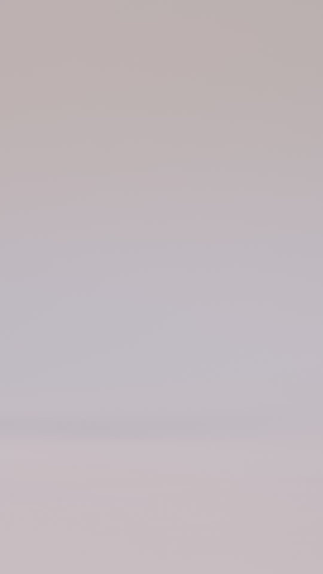 VIDÉO DU TUBE DU SOIN DES MAINS RÉPARATEUR 5% DE MIEL DE MANUKA DE MARQUE CICAMANUKA