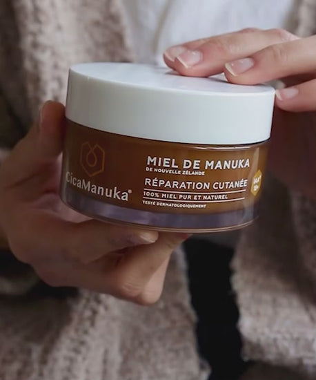VIDÉO DU POT DE RÉPARATION CUTANÉE 100% DE MIEL DE MANUKA DE MARQUE CICAMANUKA